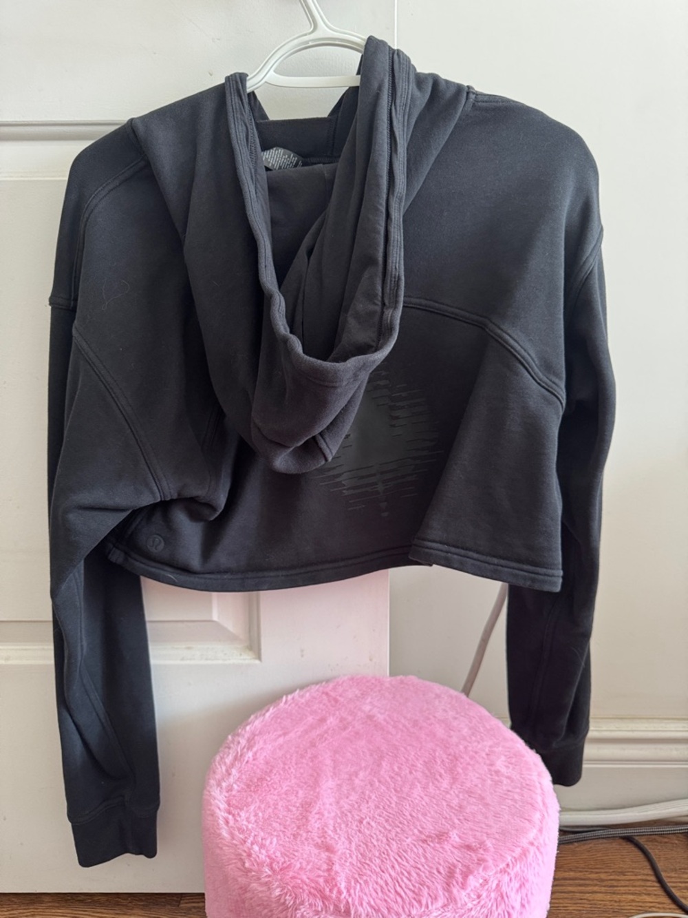 black Lululemon Team Canada All Yours cropped hoodie sweatshirt SZ 8